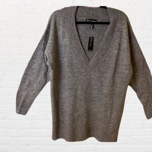 Love & Legend V-neck Sweater Tunic